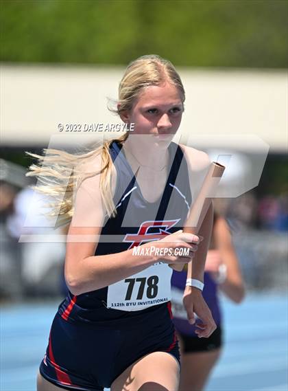 Thumbnail 3 in BYU Invitational photogallery.