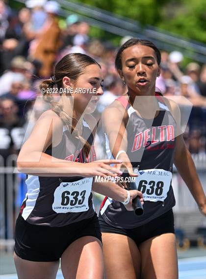 Thumbnail 3 in BYU Invitational photogallery.