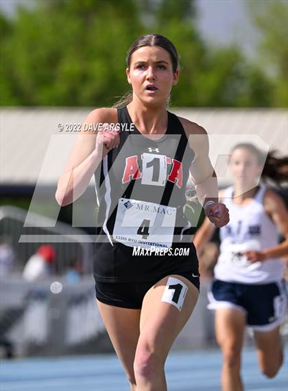 Thumbnail 1 in BYU Invitational photogallery.