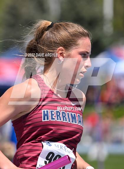 Thumbnail 1 in BYU Invitational photogallery.