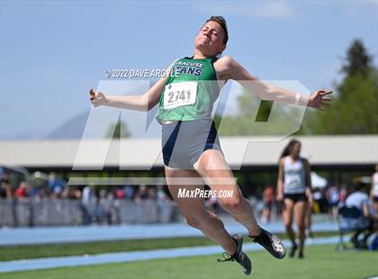 Thumbnail 1 in BYU Invitational photogallery.