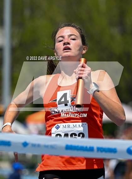 Thumbnail 2 in BYU Invitational photogallery.
