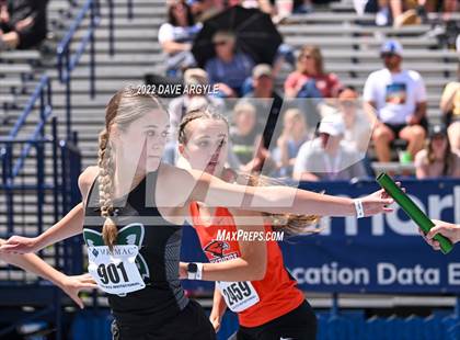 Thumbnail 3 in BYU Invitational photogallery.