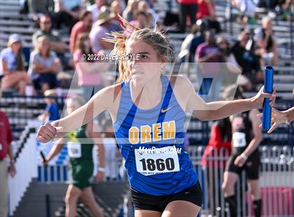 Thumbnail 2 in BYU Invitational photogallery.
