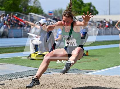 Thumbnail 1 in BYU Invitational photogallery.