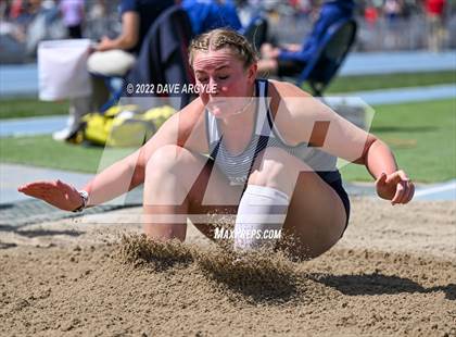 Thumbnail 2 in BYU Invitational photogallery.