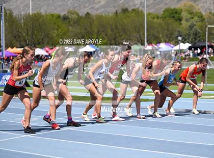 Thumbnail 2 in BYU Invitational photogallery.