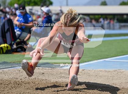 Thumbnail 3 in BYU Invitational photogallery.