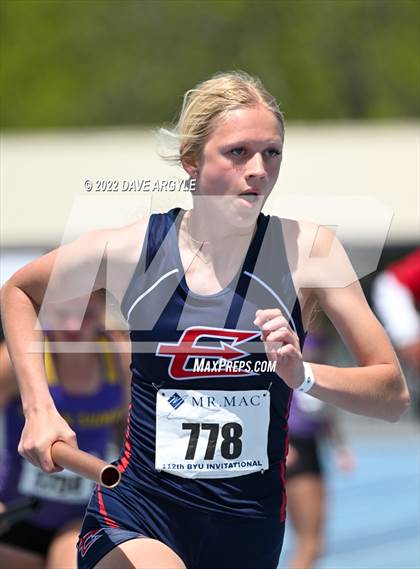 Thumbnail 1 in BYU Invitational photogallery.