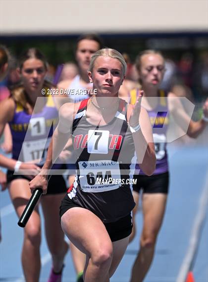 Thumbnail 2 in BYU Invitational photogallery.