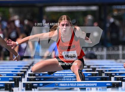 Thumbnail 1 in BYU Invitational photogallery.