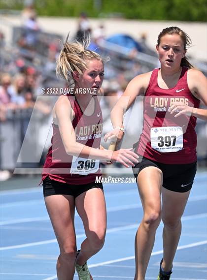 Thumbnail 2 in BYU Invitational photogallery.