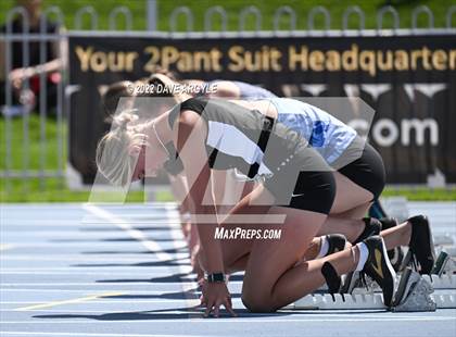 Thumbnail 2 in BYU Invitational photogallery.