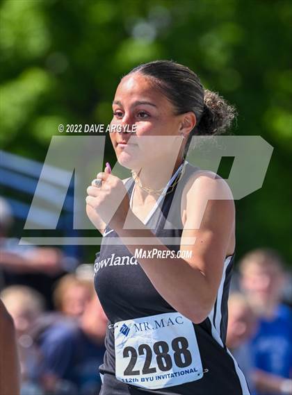 Thumbnail 2 in BYU Invitational photogallery.