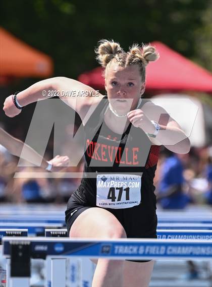 Thumbnail 1 in BYU Invitational photogallery.