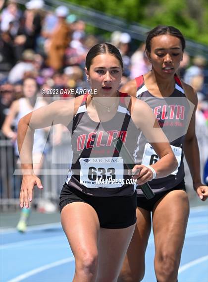 Thumbnail 1 in BYU Invitational photogallery.