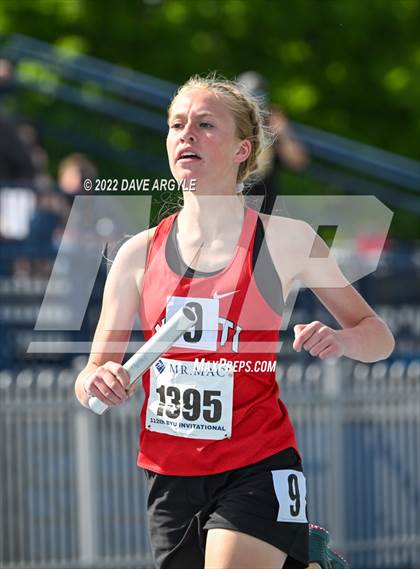 Thumbnail 1 in BYU Invitational photogallery.