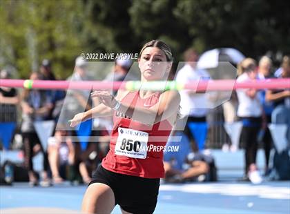 Thumbnail 3 in BYU Invitational photogallery.
