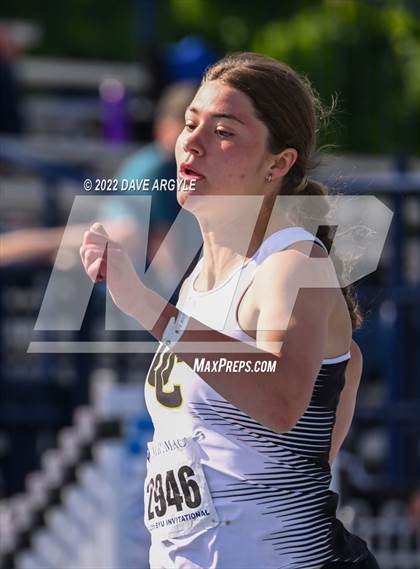 Thumbnail 1 in BYU Invitational photogallery.
