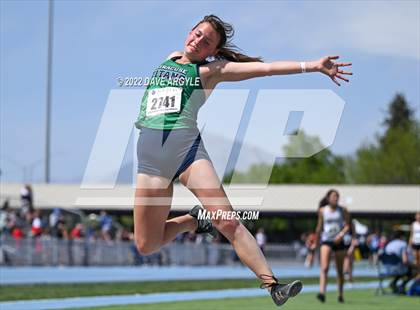 Thumbnail 2 in BYU Invitational photogallery.