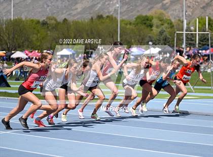 Thumbnail 3 in BYU Invitational photogallery.