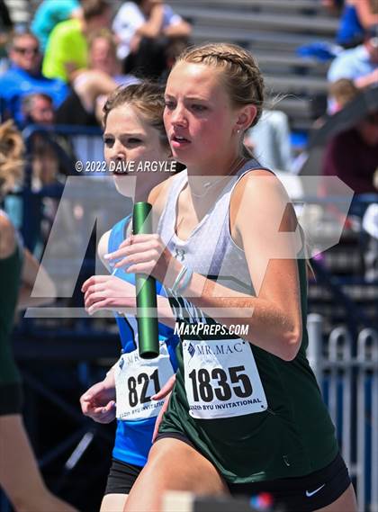 Thumbnail 1 in BYU Invitational photogallery.
