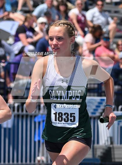 Thumbnail 3 in BYU Invitational photogallery.