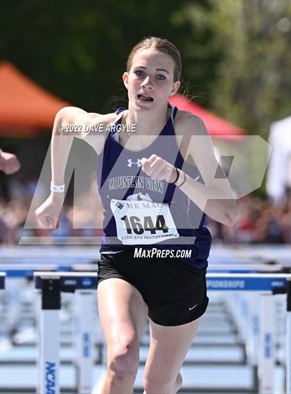 Thumbnail 1 in BYU Invitational photogallery.