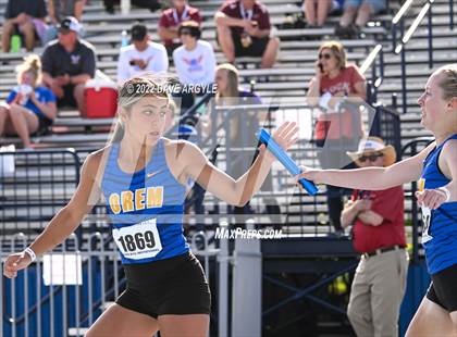Thumbnail 3 in BYU Invitational photogallery.