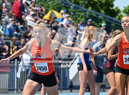 Thumbnail 3 in BYU Invitational photogallery.