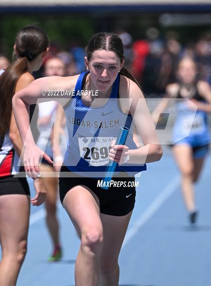 Thumbnail 1 in BYU Invitational photogallery.