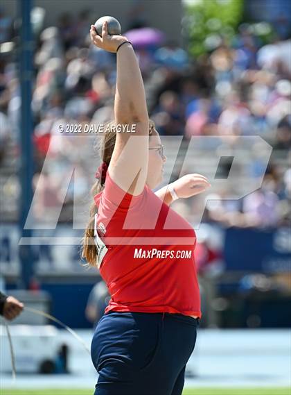 Thumbnail 2 in BYU Invitational photogallery.