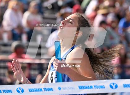 Thumbnail 2 in BYU Invitational photogallery.