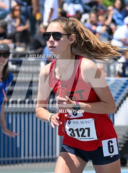 Thumbnail 3 in BYU Invitational photogallery.