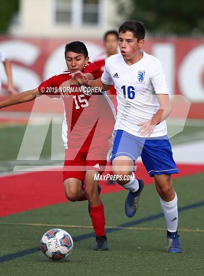 Thumbnail 1 in Lake Zurich @ Mundelein photogallery.