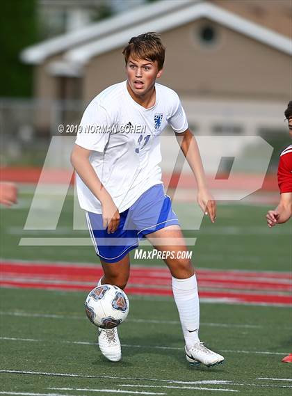 Thumbnail 1 in Lake Zurich @ Mundelein photogallery.
