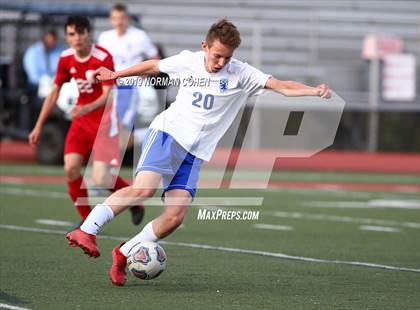 Thumbnail 1 in Lake Zurich @ Mundelein photogallery.