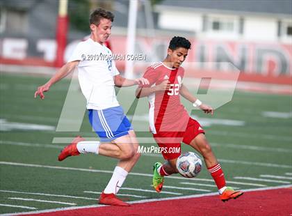 Thumbnail 1 in Lake Zurich @ Mundelein photogallery.