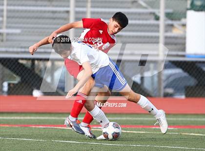 Thumbnail 1 in Lake Zurich @ Mundelein photogallery.