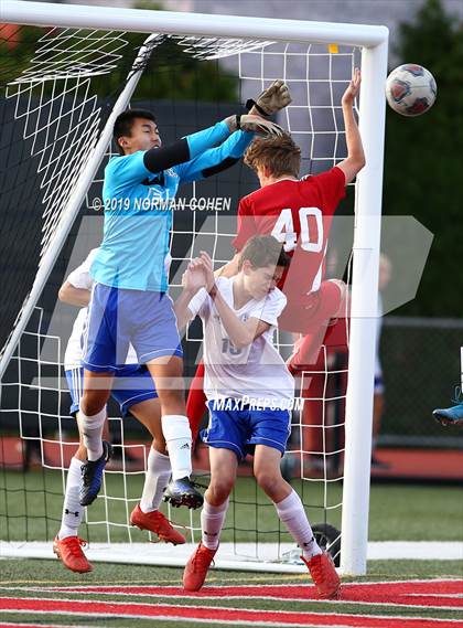 Thumbnail 3 in Lake Zurich @ Mundelein photogallery.