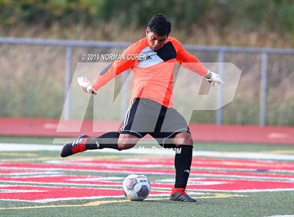 Thumbnail 2 in Lake Zurich @ Mundelein photogallery.