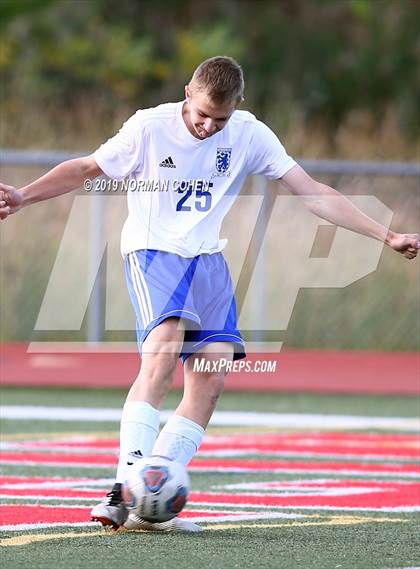 Thumbnail 3 in Lake Zurich @ Mundelein photogallery.