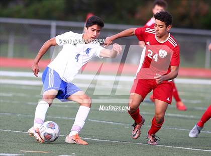 Thumbnail 1 in Lake Zurich @ Mundelein photogallery.