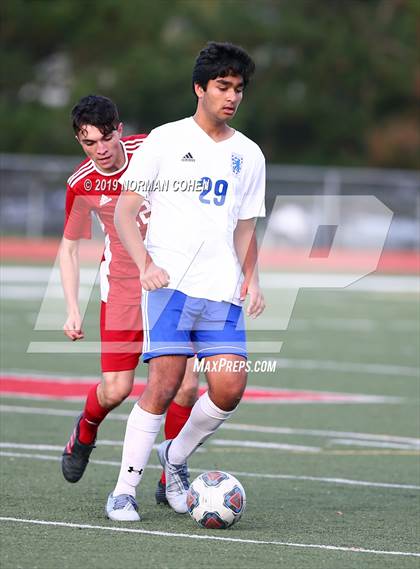 Thumbnail 3 in Lake Zurich @ Mundelein photogallery.