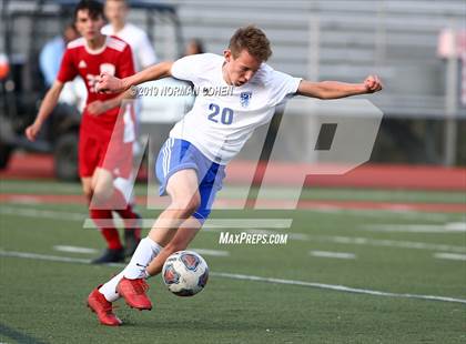 Thumbnail 2 in Lake Zurich @ Mundelein photogallery.