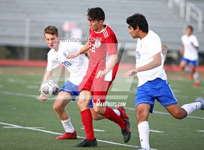 Thumbnail 2 in Lake Zurich @ Mundelein photogallery.
