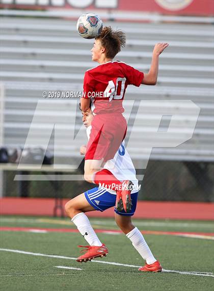Thumbnail 3 in Lake Zurich @ Mundelein photogallery.