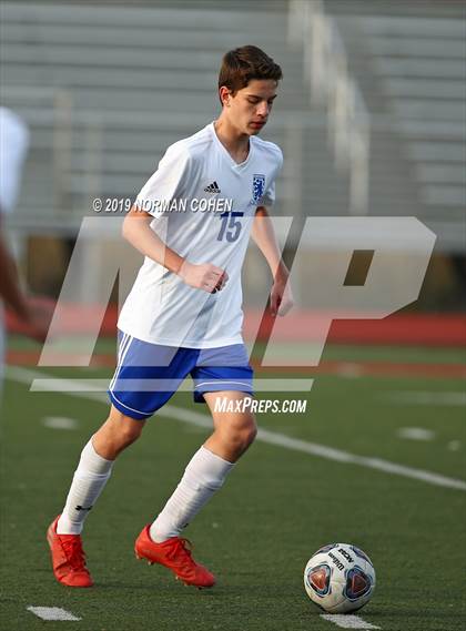 Thumbnail 3 in Lake Zurich @ Mundelein photogallery.