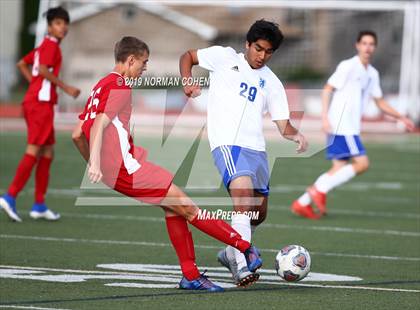 Thumbnail 1 in Lake Zurich @ Mundelein photogallery.