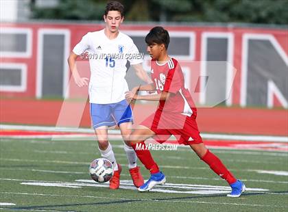 Thumbnail 2 in Lake Zurich @ Mundelein photogallery.